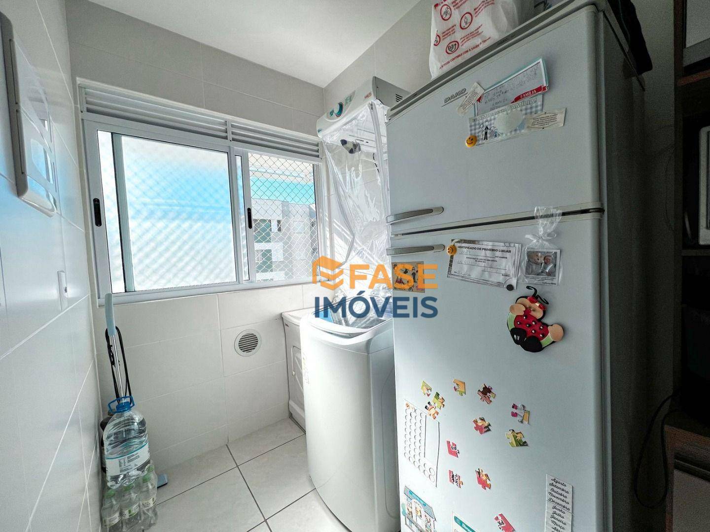 Apartamento à venda com 2 quartos, 63m² - Foto 6