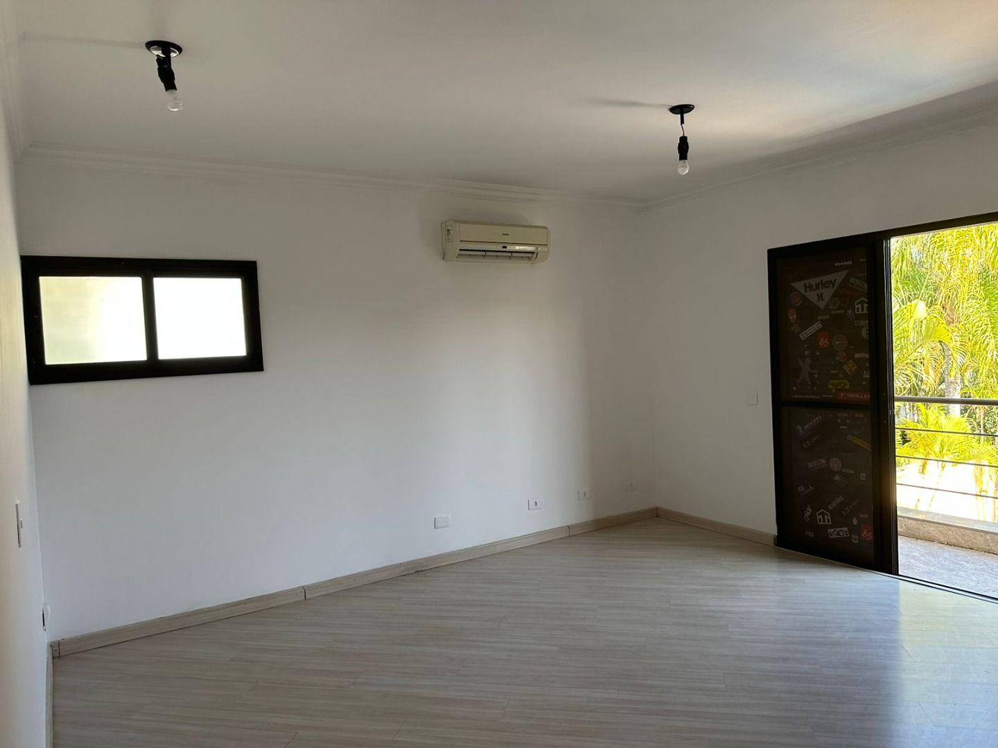 Casa para alugar com 4 quartos, 460m² - Foto 22