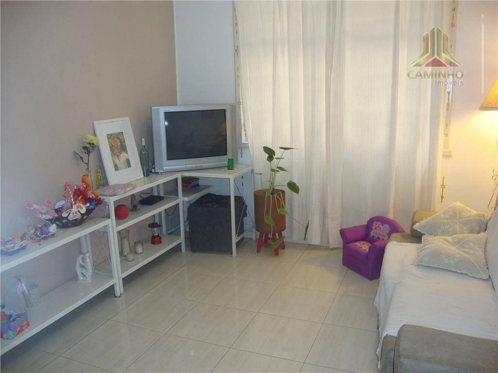 Apartamento à venda com 2 quartos, 68m² - Foto 1