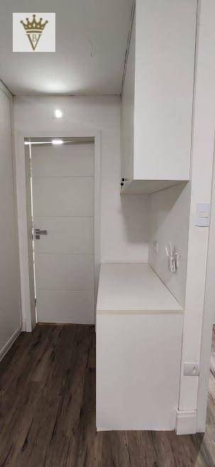 Apartamento à venda com 2 quartos, 105m² - Foto 4