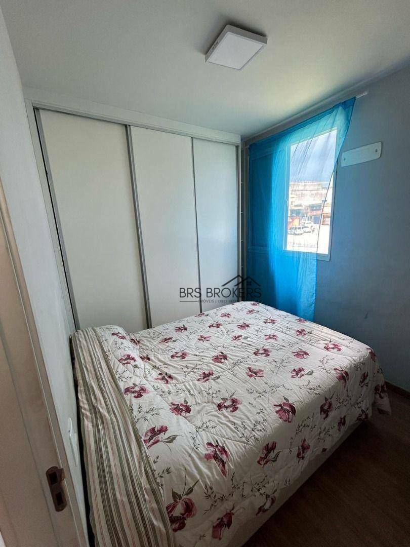 Apartamento à venda com 2 quartos, 44m² - Foto 11