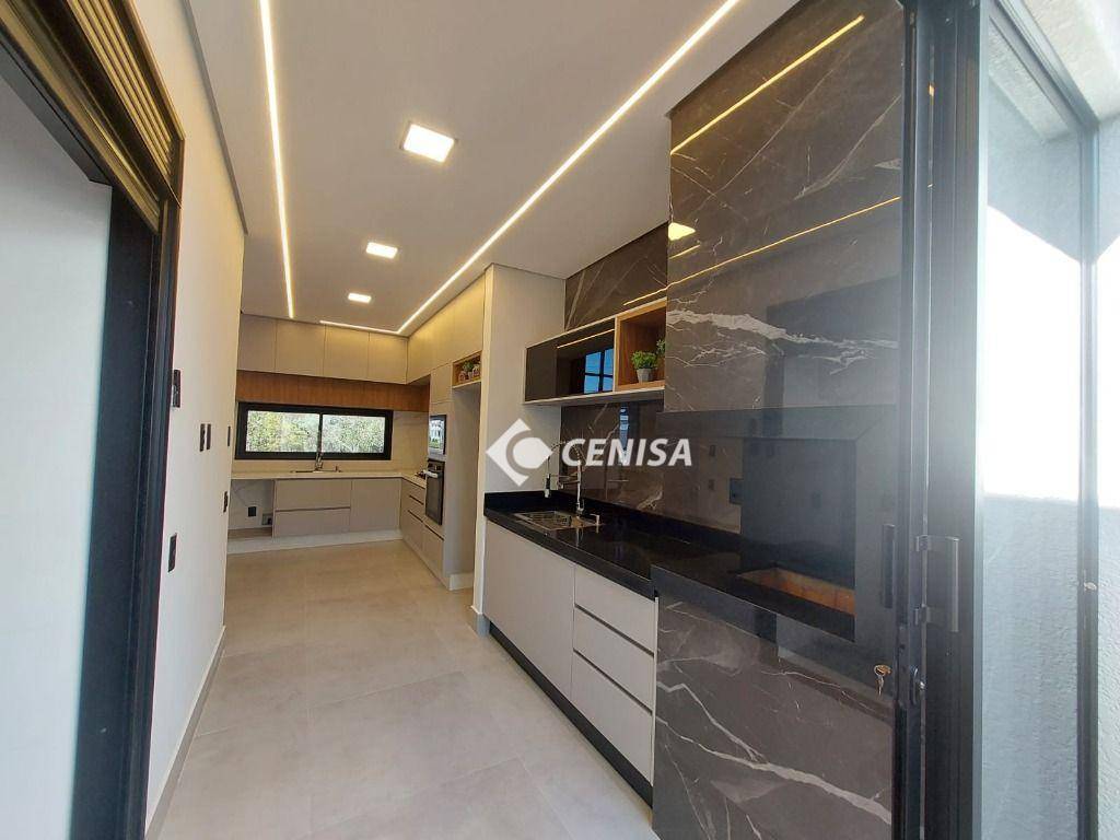 Casa de Condomínio à venda com 3 quartos, 140m² - Foto 2