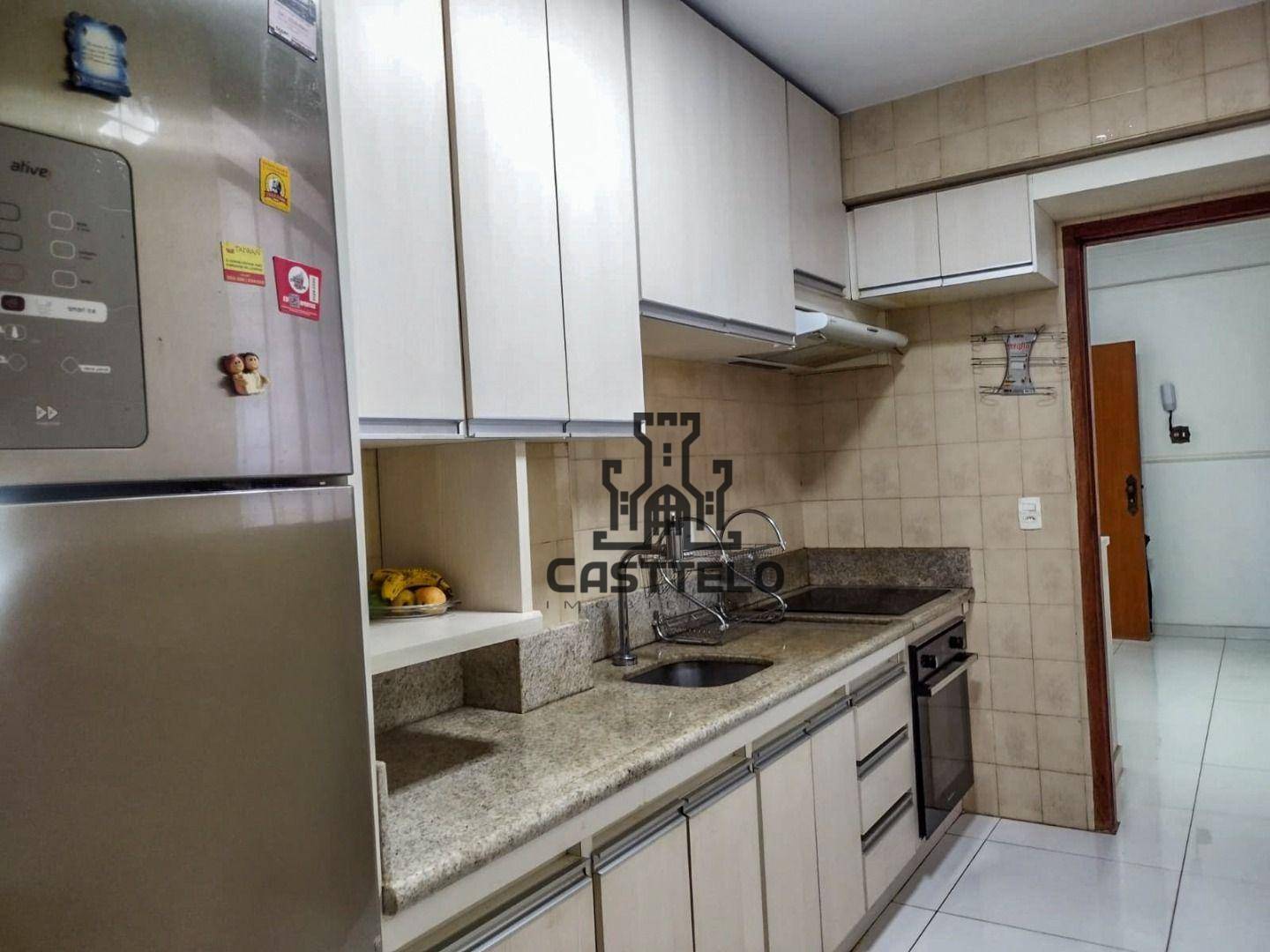 Apartamento à venda com 3 quartos, 160m² - Foto 14