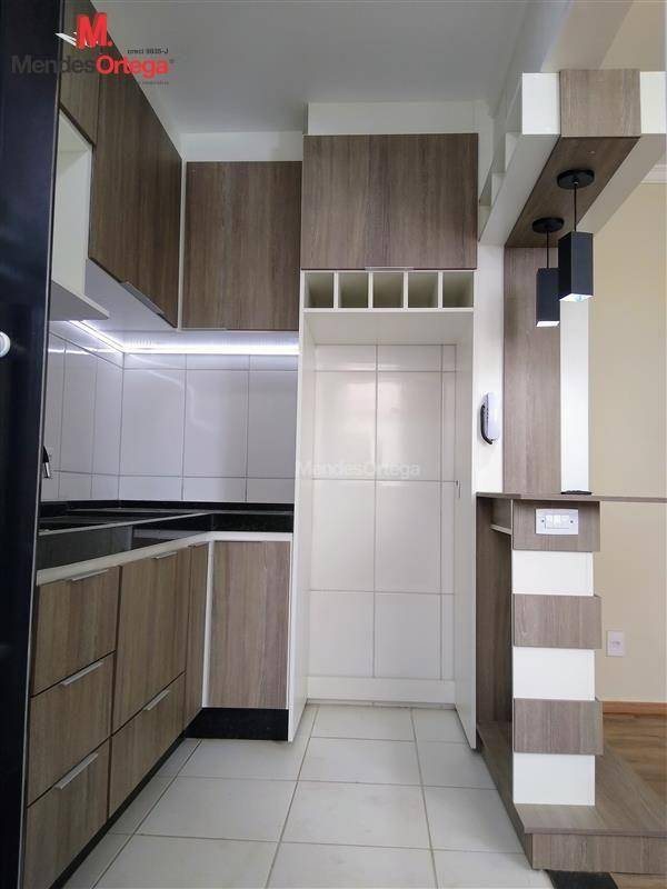 Apartamento para alugar com 2 quartos, 50m² - Foto 4