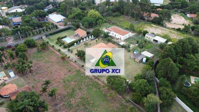 Chácara à venda com 3 quartos, 540m² - Foto 2