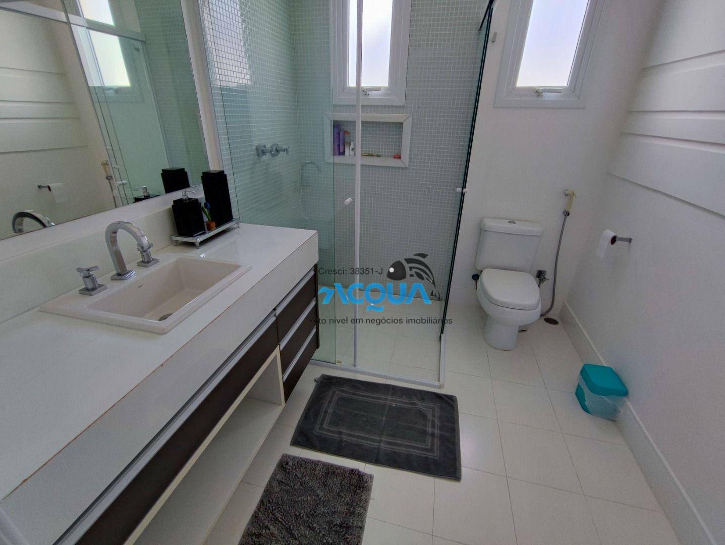 Casa de Condomínio à venda com 4 quartos, 450m² - Foto 26