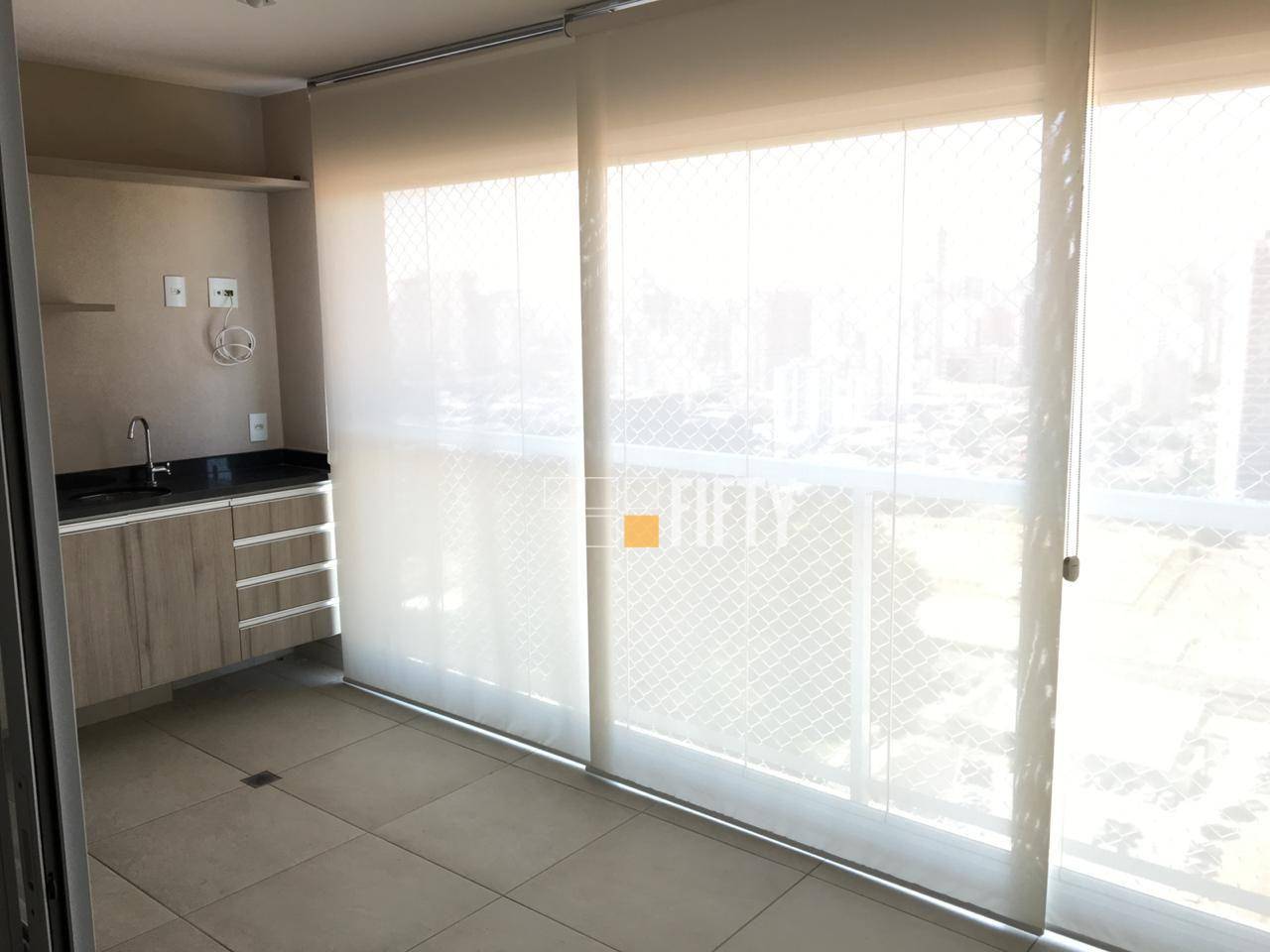 Apartamento para alugar com 1 quarto, 51m² - Foto 11