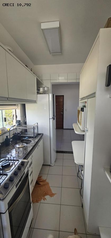 Apartamento à venda com 2 quartos, 78m² - Foto 20