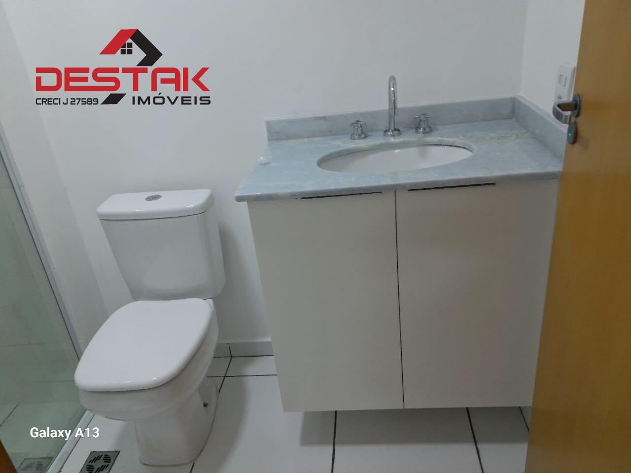 Apartamento para alugar com 2 quartos, 69m² - Foto 8