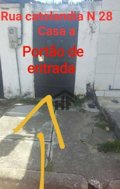Casa à venda com 5 quartos, 225m² - Foto 1