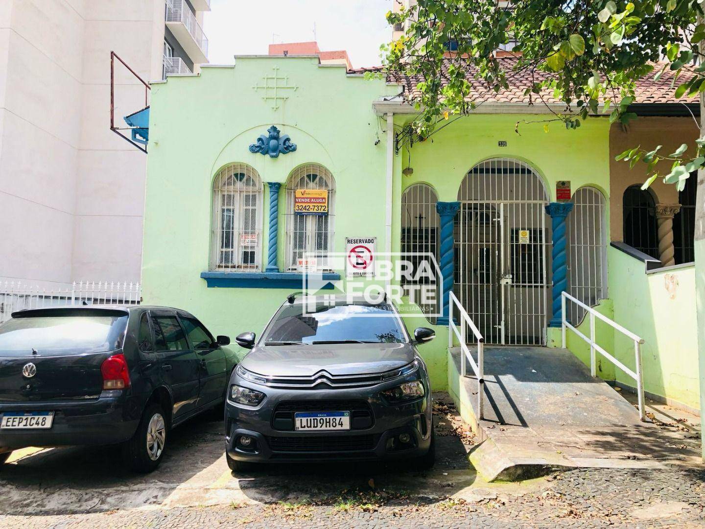 Casa à venda com 3 quartos, 160m² - Foto 1