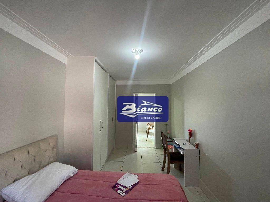 Sobrado à venda com 4 quartos, 357m² - Foto 18