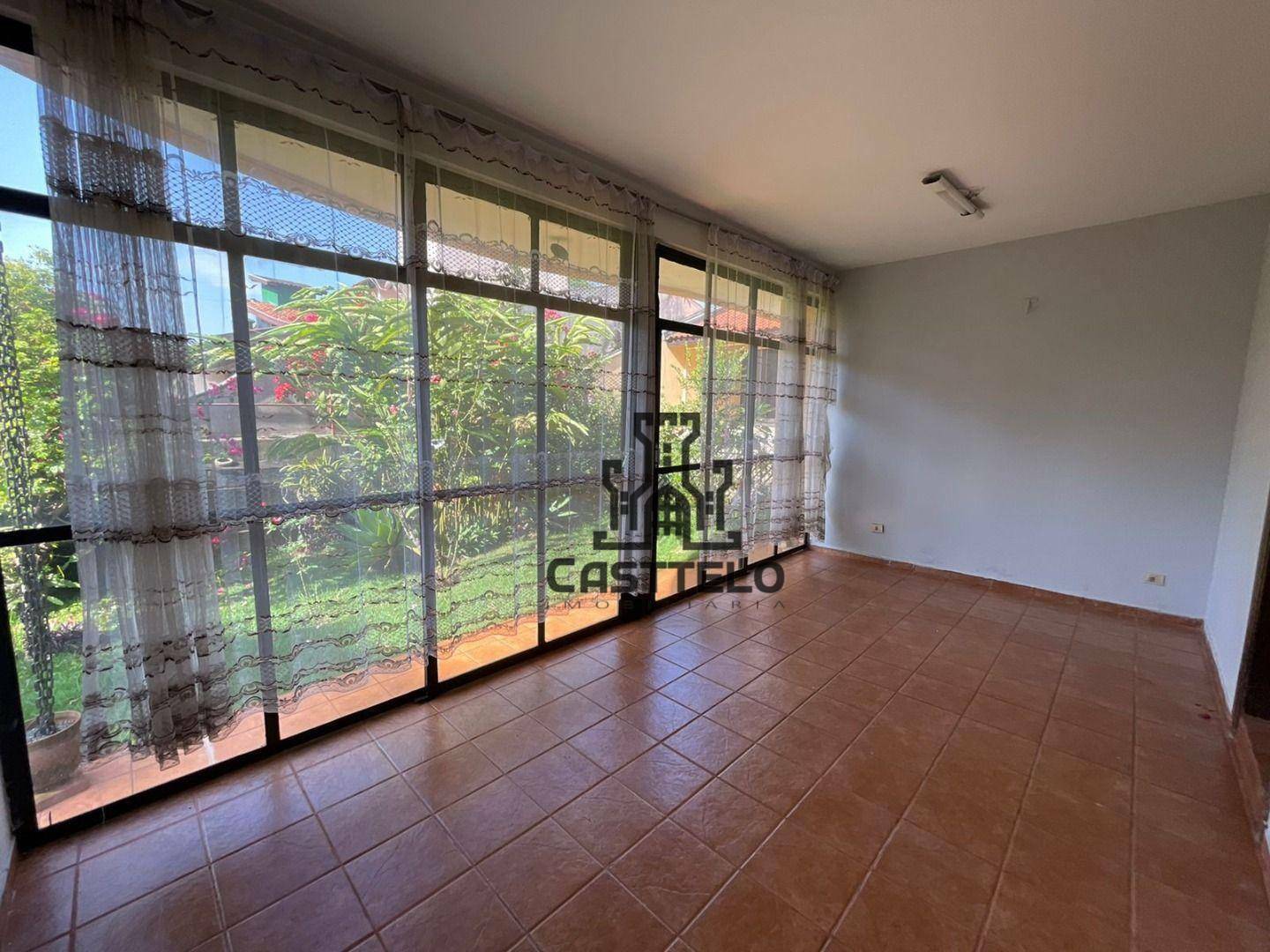 Casa à venda com 4 quartos, 266m² - Foto 41