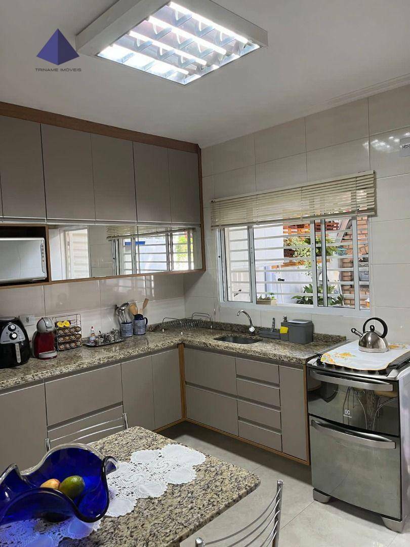 Sobrado à venda com 3 quartos, 100m² - Foto 10