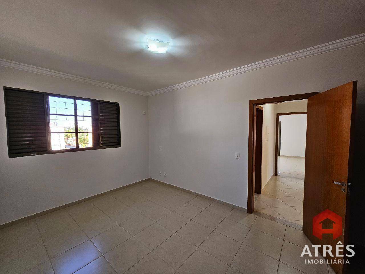 Sobrado para alugar com 3 quartos, 195m² - Foto 35