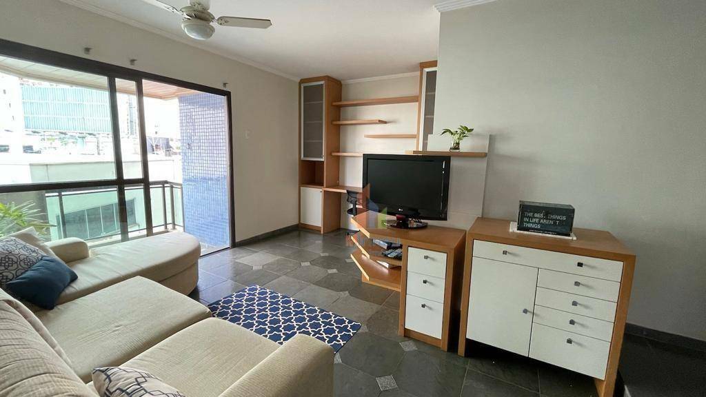 Apartamento à venda com 1 quarto, 70m² - Foto 2