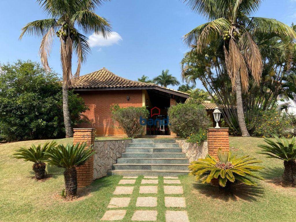 Casa de Condomínio à venda com 4 quartos, 450m² - Foto 2