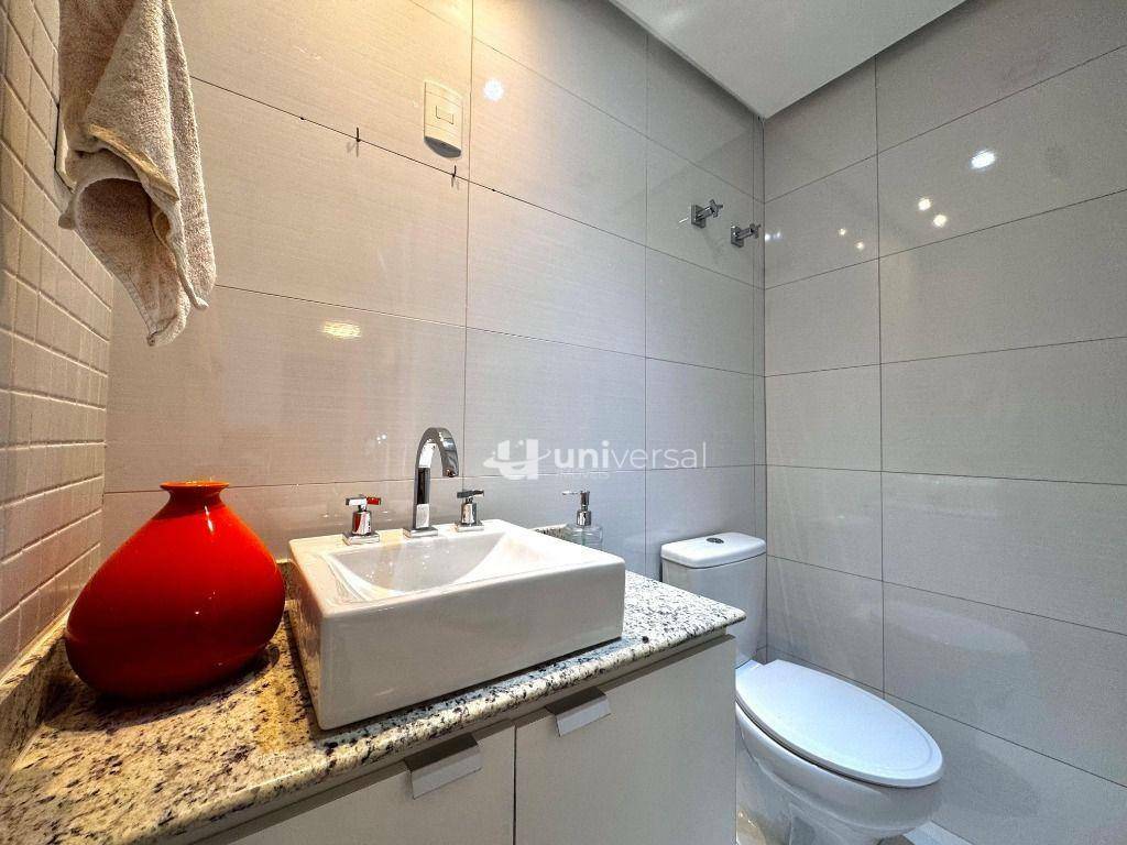 Apartamento à venda com 4 quartos, 208m² - Foto 6