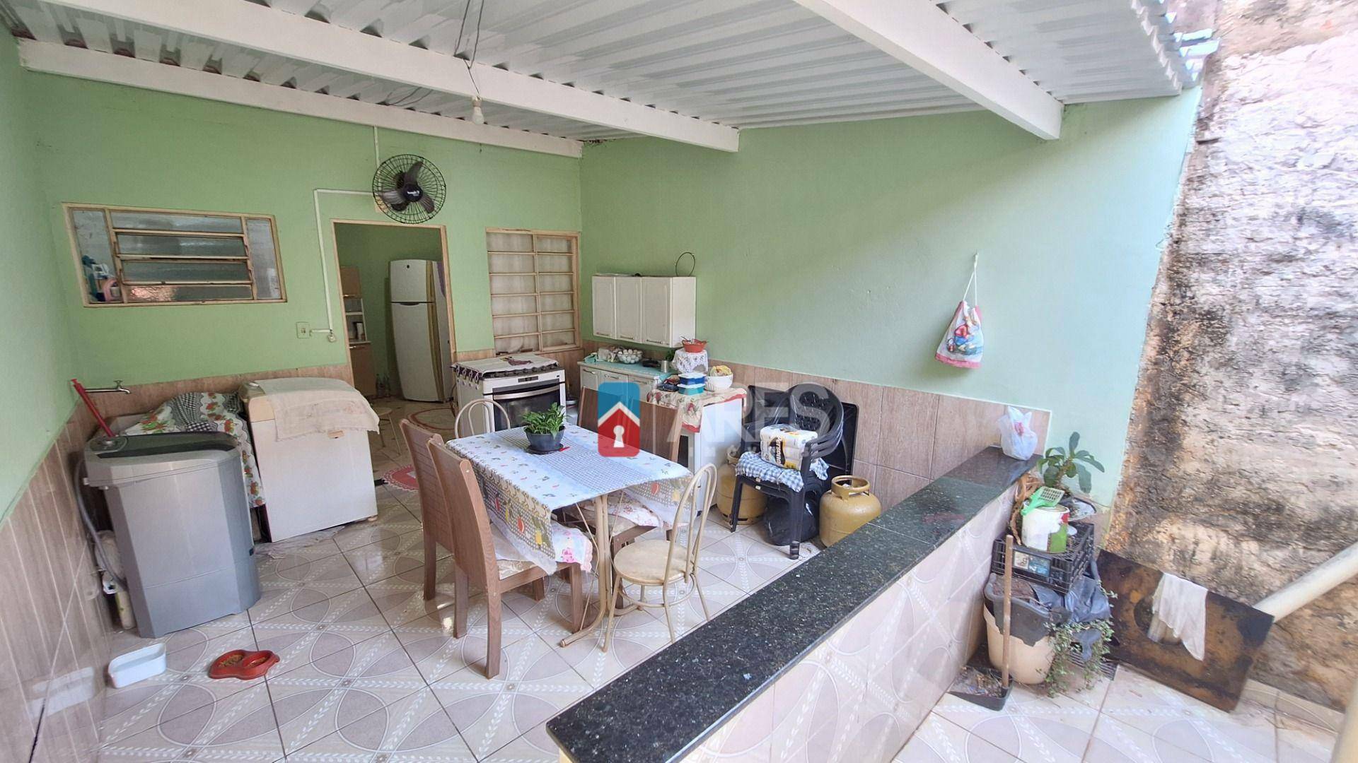 Casa à venda com 2 quartos, 65m² - Foto 7