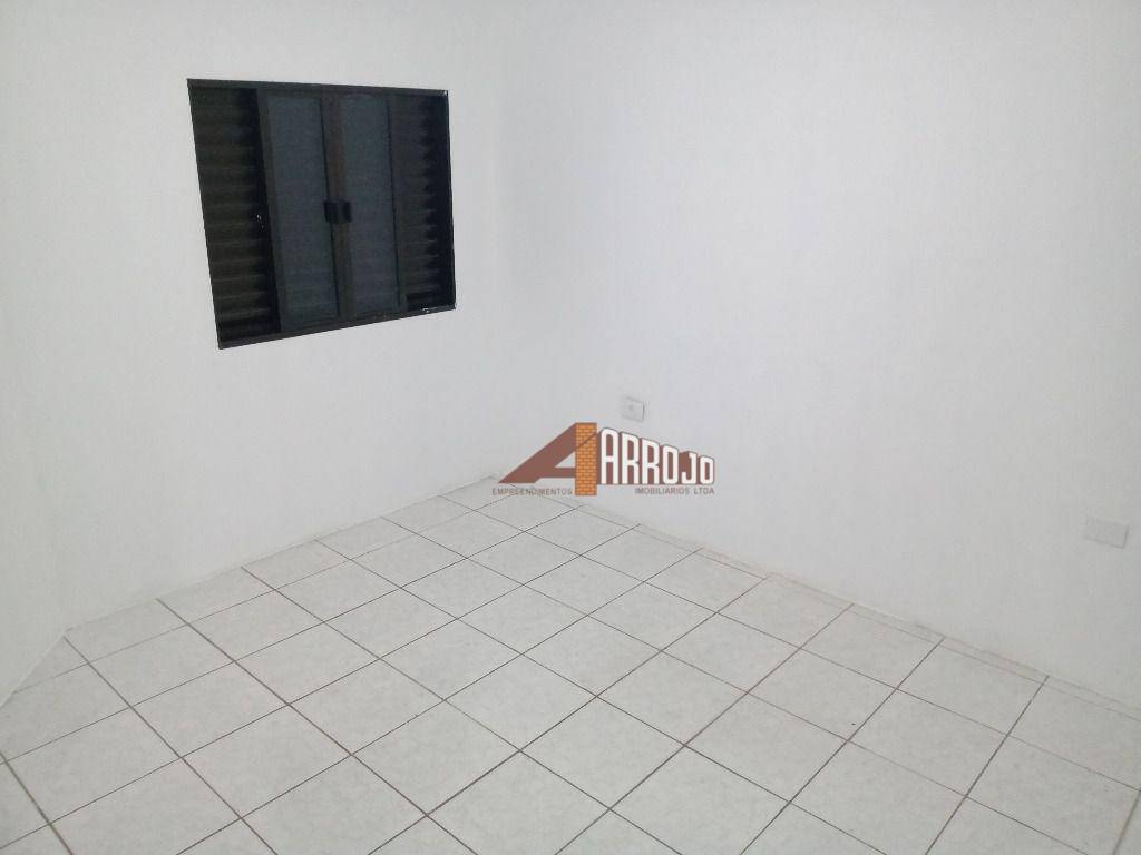 Sobrado para alugar com 2 quartos, 104m² - Foto 4