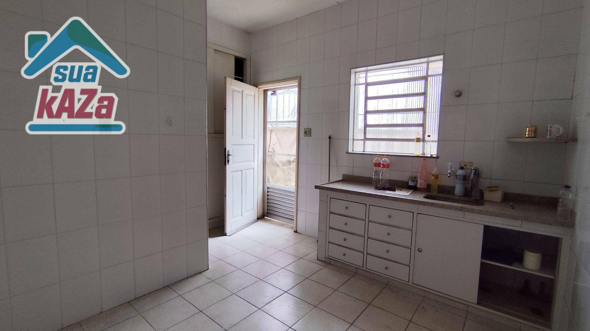 Casa à venda com 1 quarto, 80m² - Foto 18