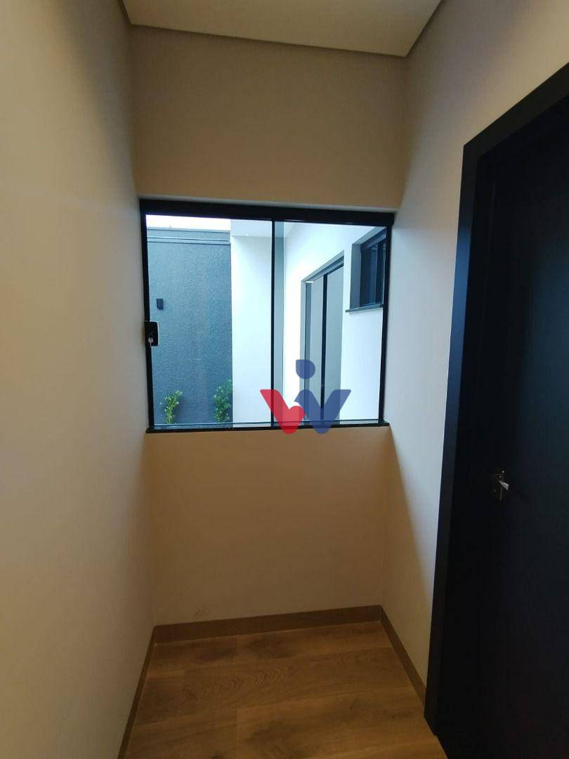 Casa à venda com 3 quartos, 121m² - Foto 7