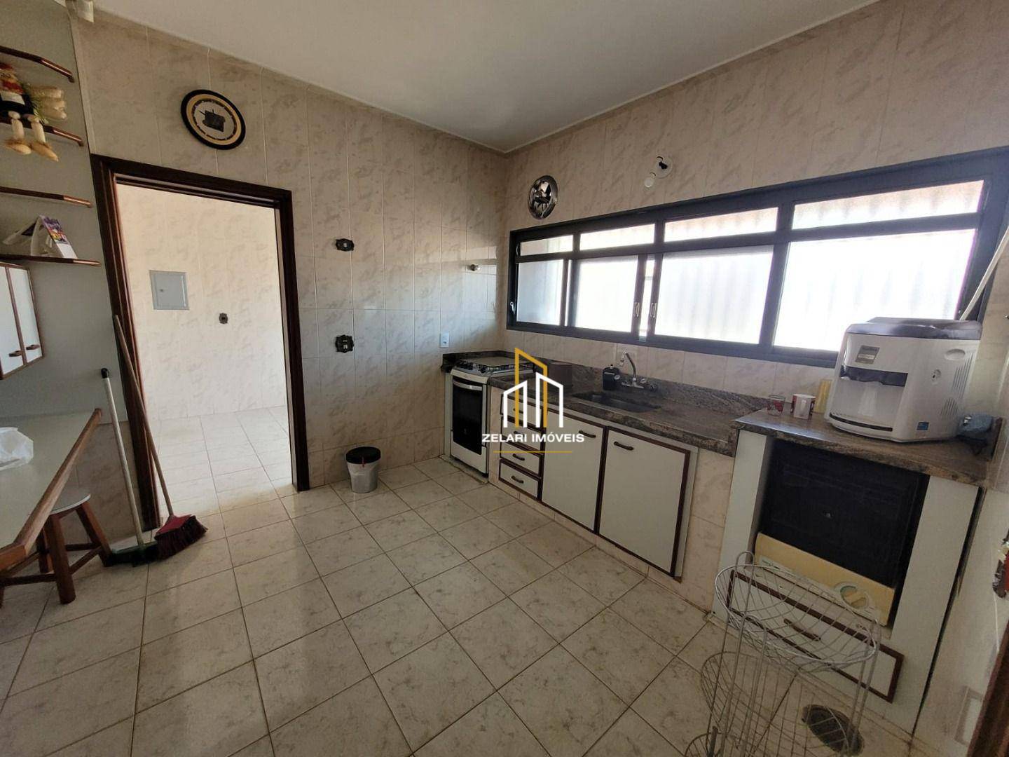 Casa, 5 quartos, 347 m² - Foto 5