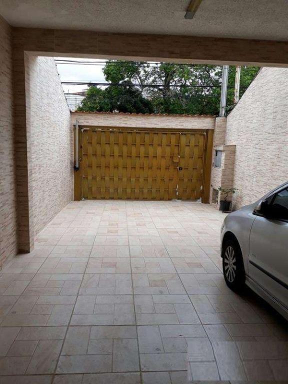 Sobrado à venda com 3 quartos, 150m² - Foto 2