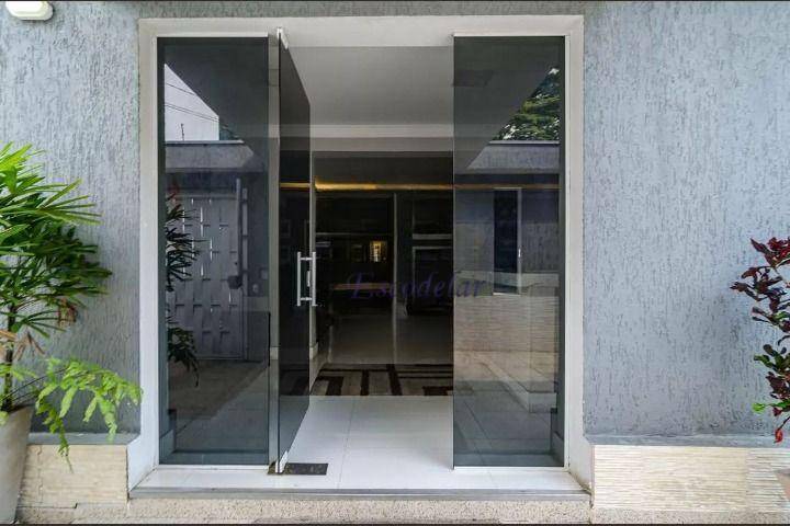 Casa à venda com 6 quartos, 540m² - Foto 4