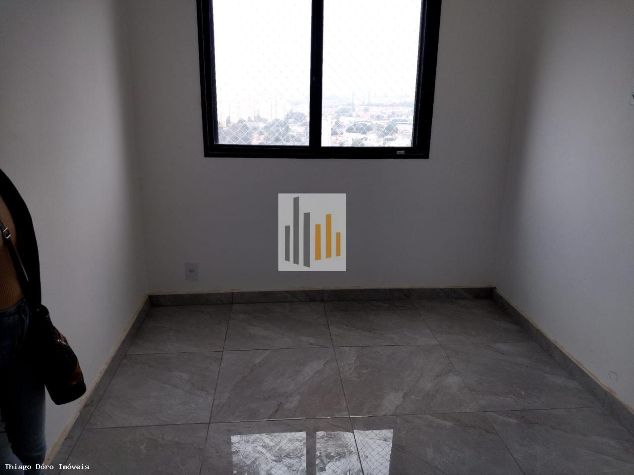 Apartamento para alugar com 2 quartos, 38m² - Foto 9