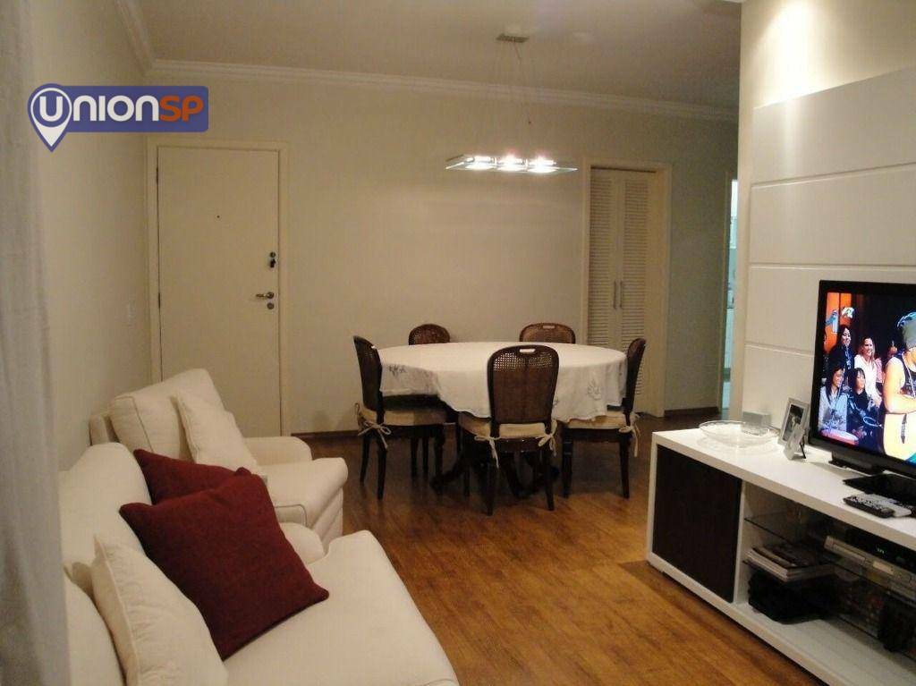 Apartamento à venda com 2 quartos, 70m² - Foto 1