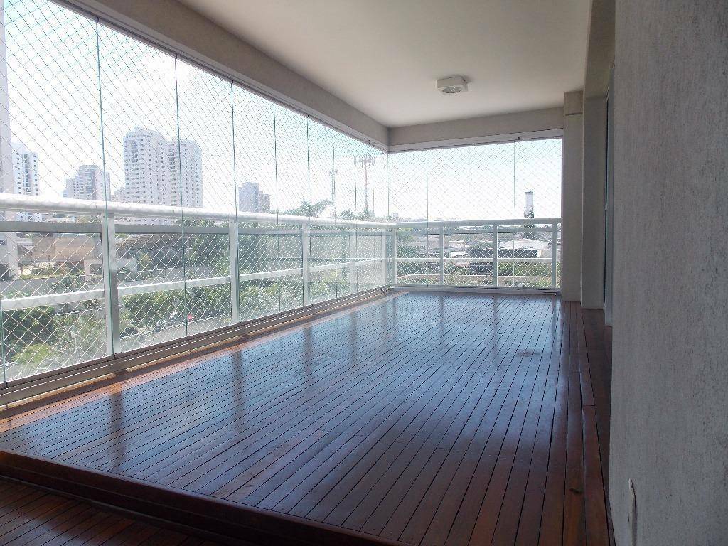 Apartamento para alugar com 3 quartos, 158m² - Foto 1