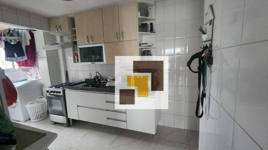 Apartamento à venda com 3 quartos, 78m² - Foto 3