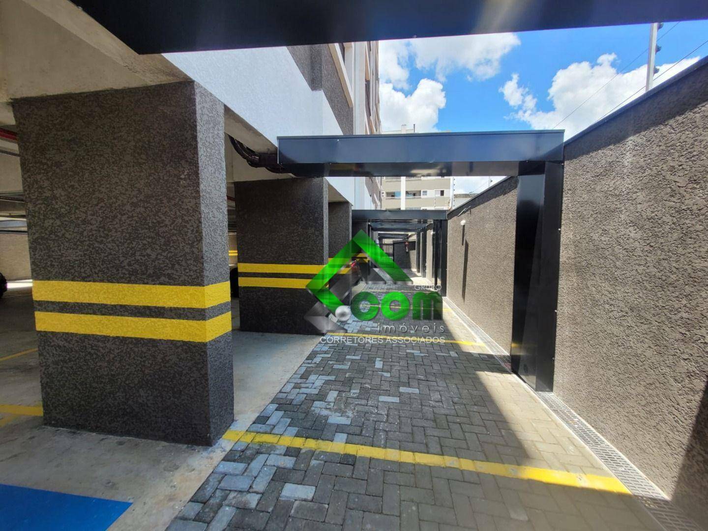 Apartamento à venda com 2 quartos, 60m² - Foto 33