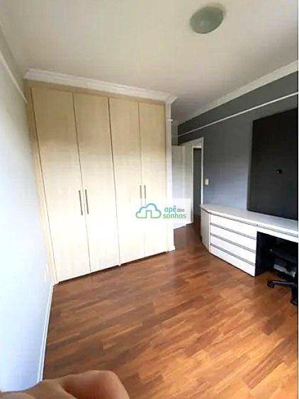 Apartamento à venda com 3 quartos, 110m² - Foto 8