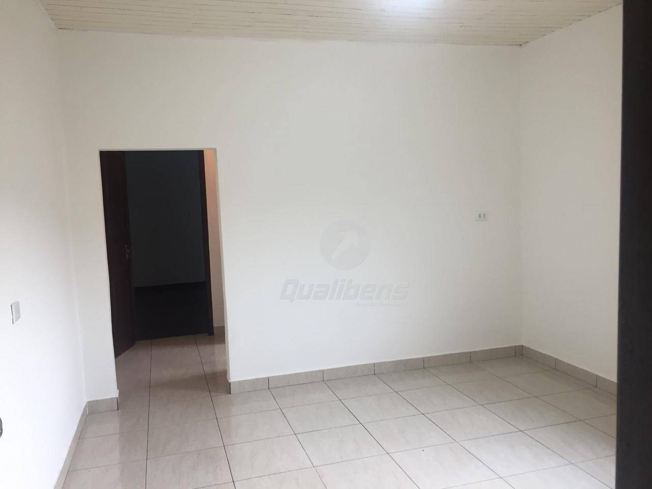 Casa à venda com 2 quartos, 300m² - Foto 12