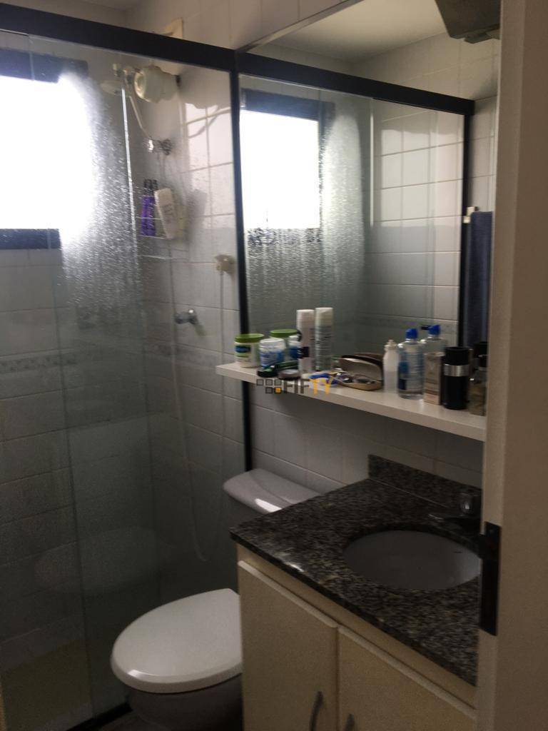 Apartamento à venda com 1 quarto, 54m² - Foto 4