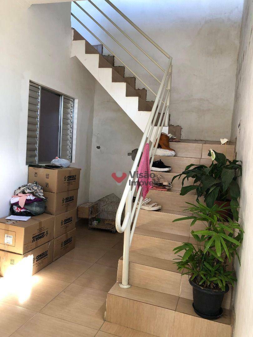 Sobrado à venda com 3 quartos, 220m² - Foto 11