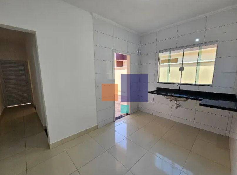 Casa, 2 quartos, 84 m² - Foto 3