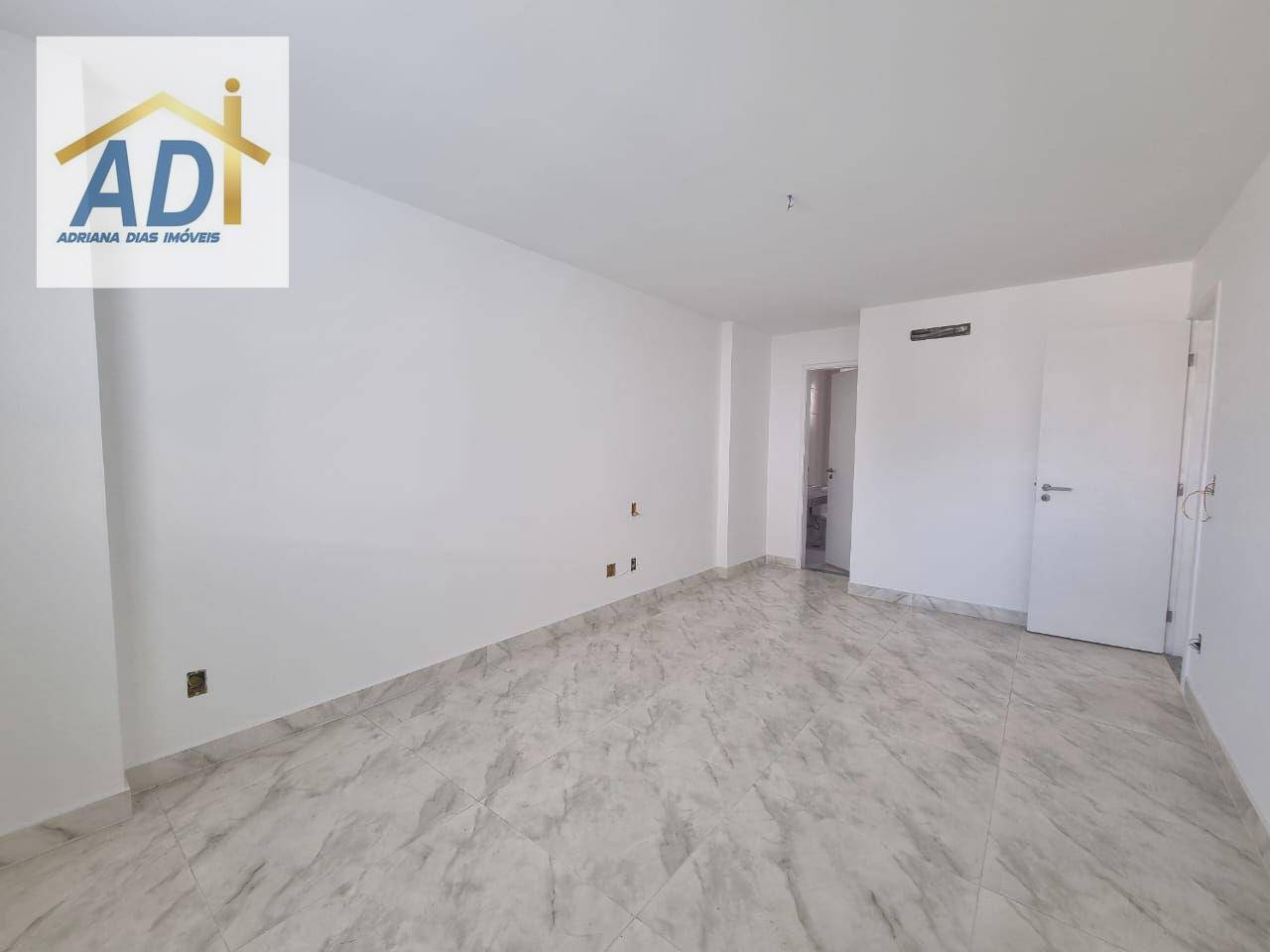 Apartamento à venda com 3 quartos, 140m² - Foto 9