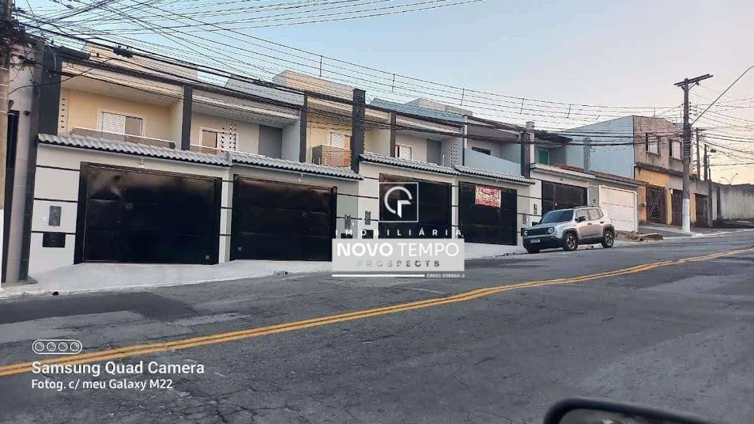 Sobrado à venda com 2 quartos, 125m² - Foto 3