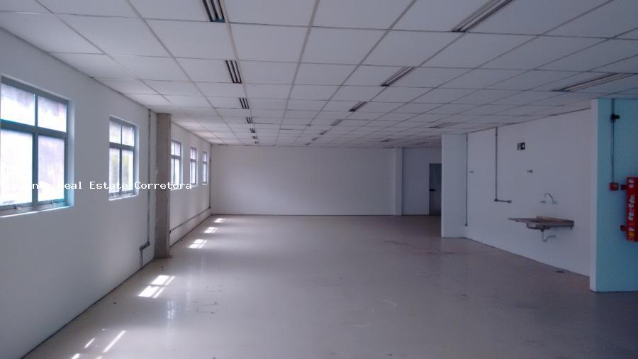 Depósito-Galpão-Armazém para alugar, 1298m² - Foto 11