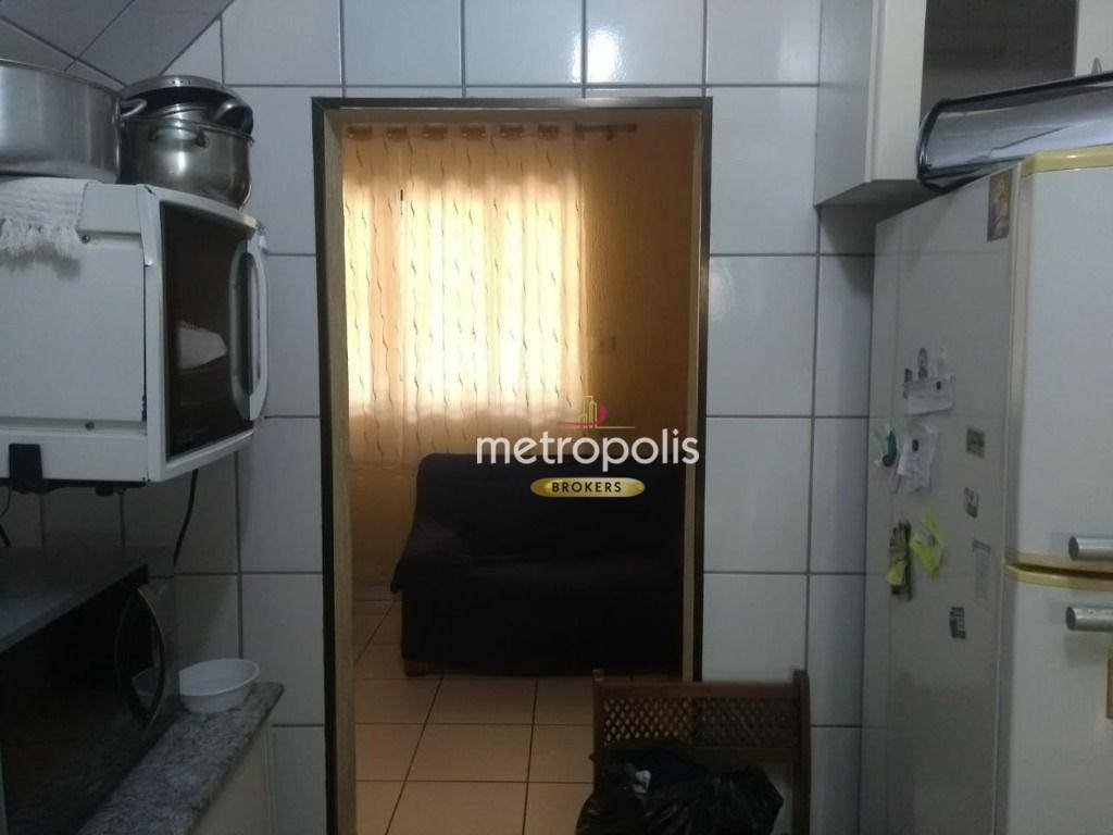 Sobrado à venda com 4 quartos, 200m² - Foto 11