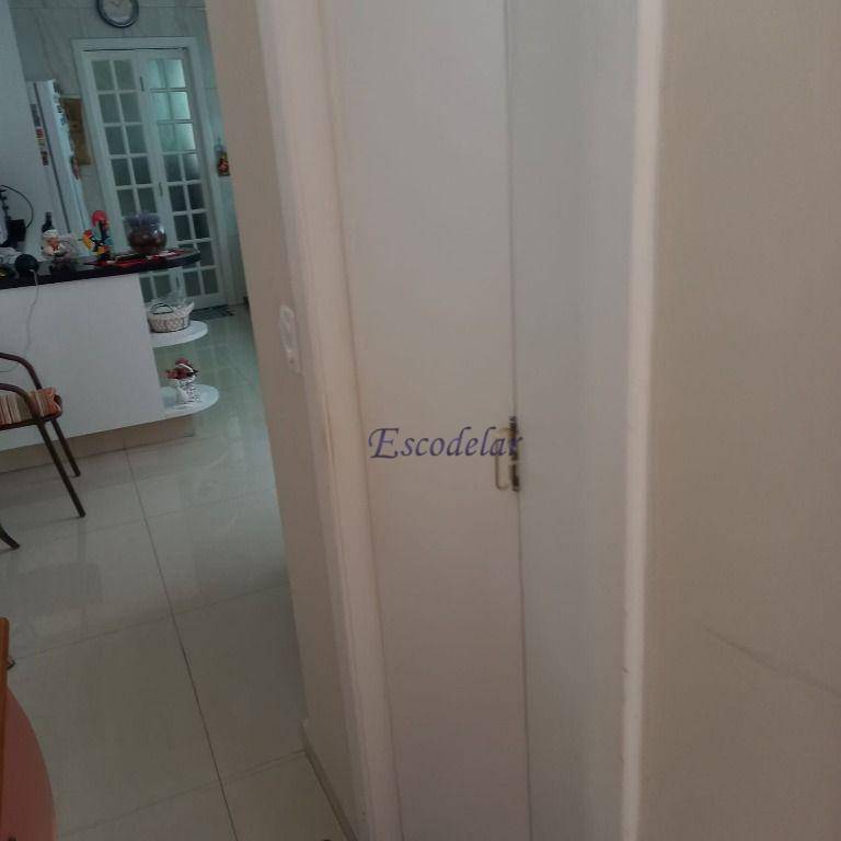 Sobrado à venda com 3 quartos, 210m² - Foto 23