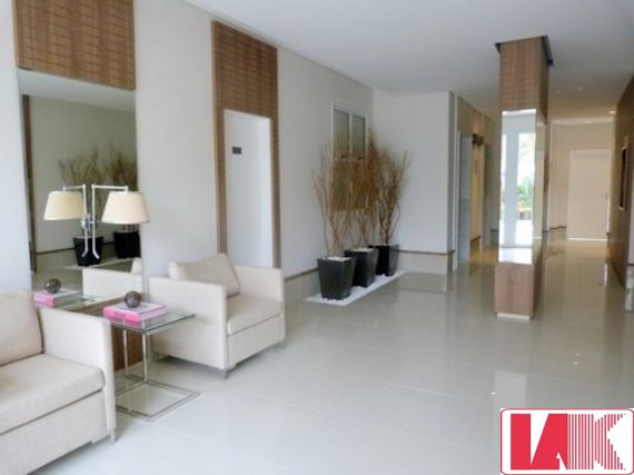 Apartamento à venda com 3 quartos, 70m² - Foto 1