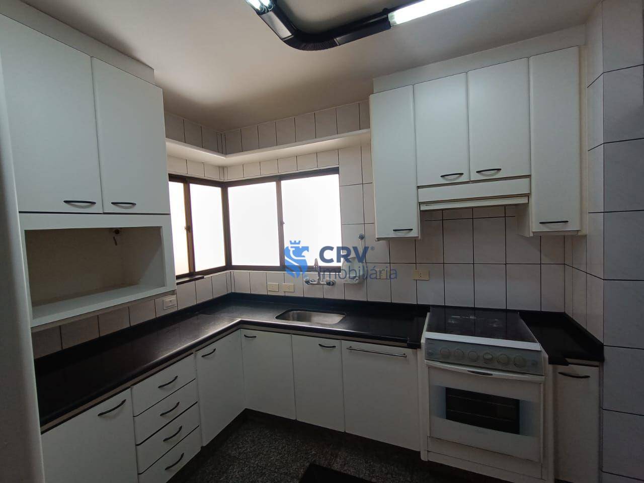 Apartamento à venda com 3 quartos, 160m² - Foto 23