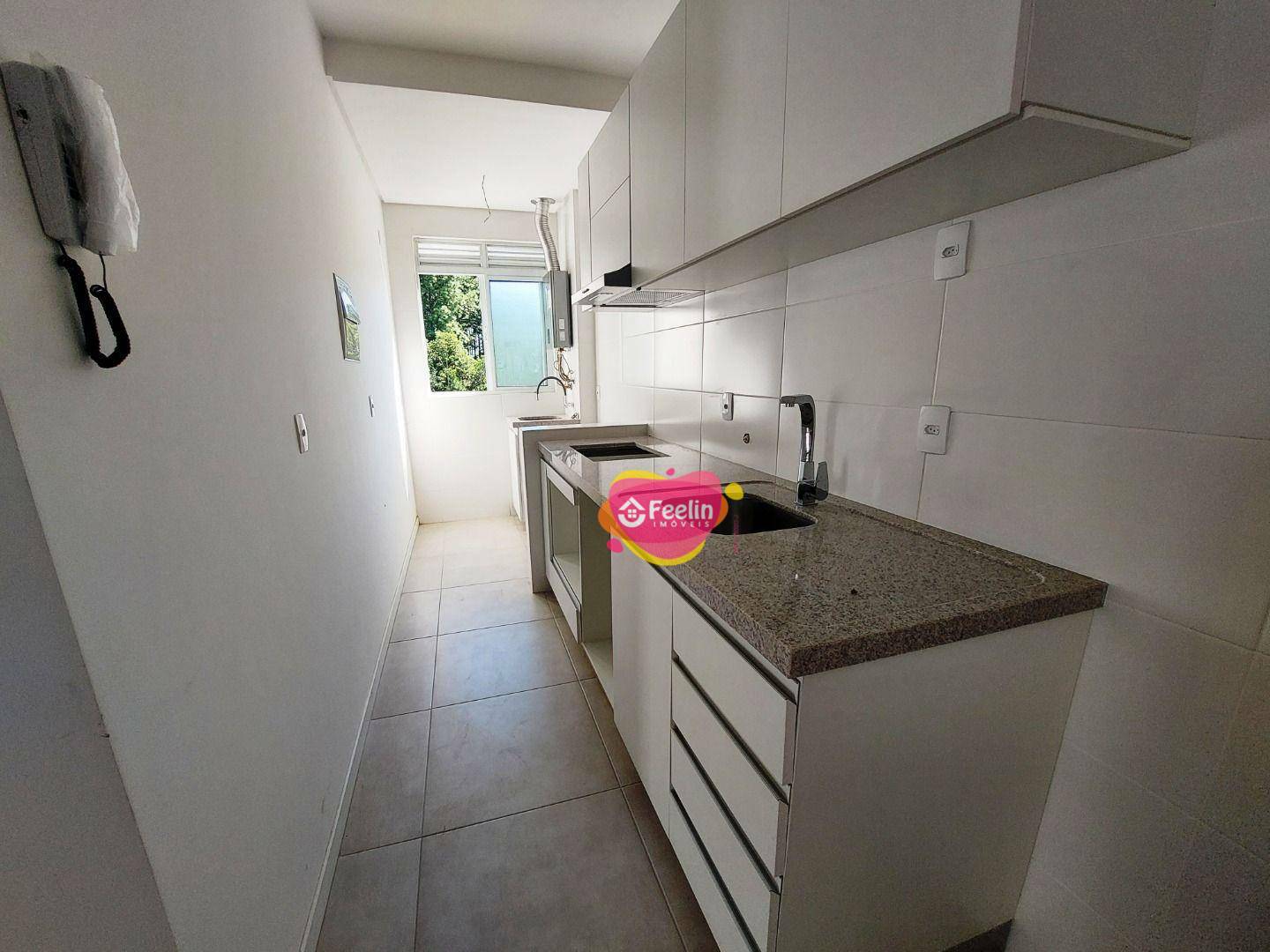 Apartamento para alugar com 3 quartos, 84m² - Foto 7