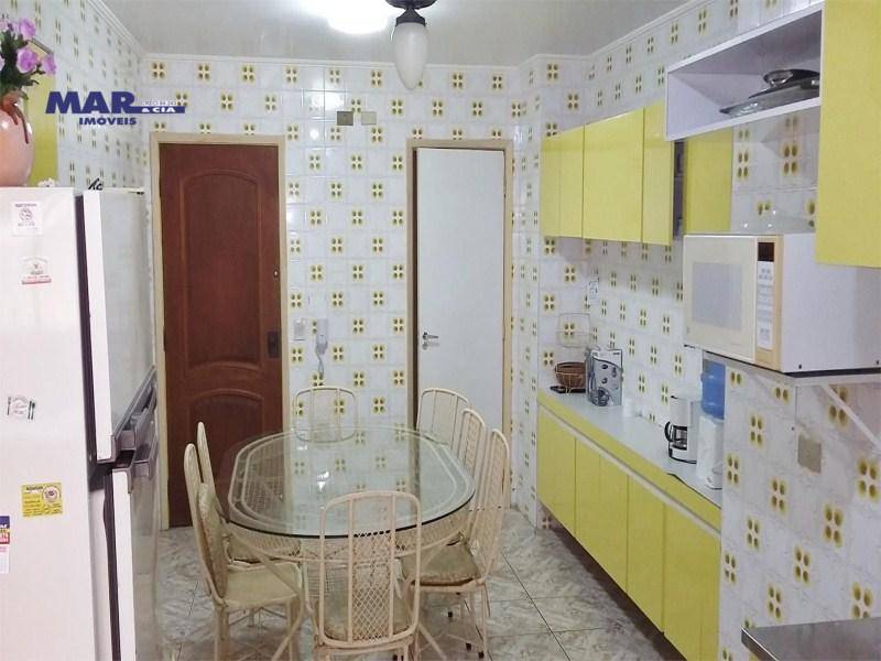 Apartamento à venda com 3 quartos, 145m² - Foto 11