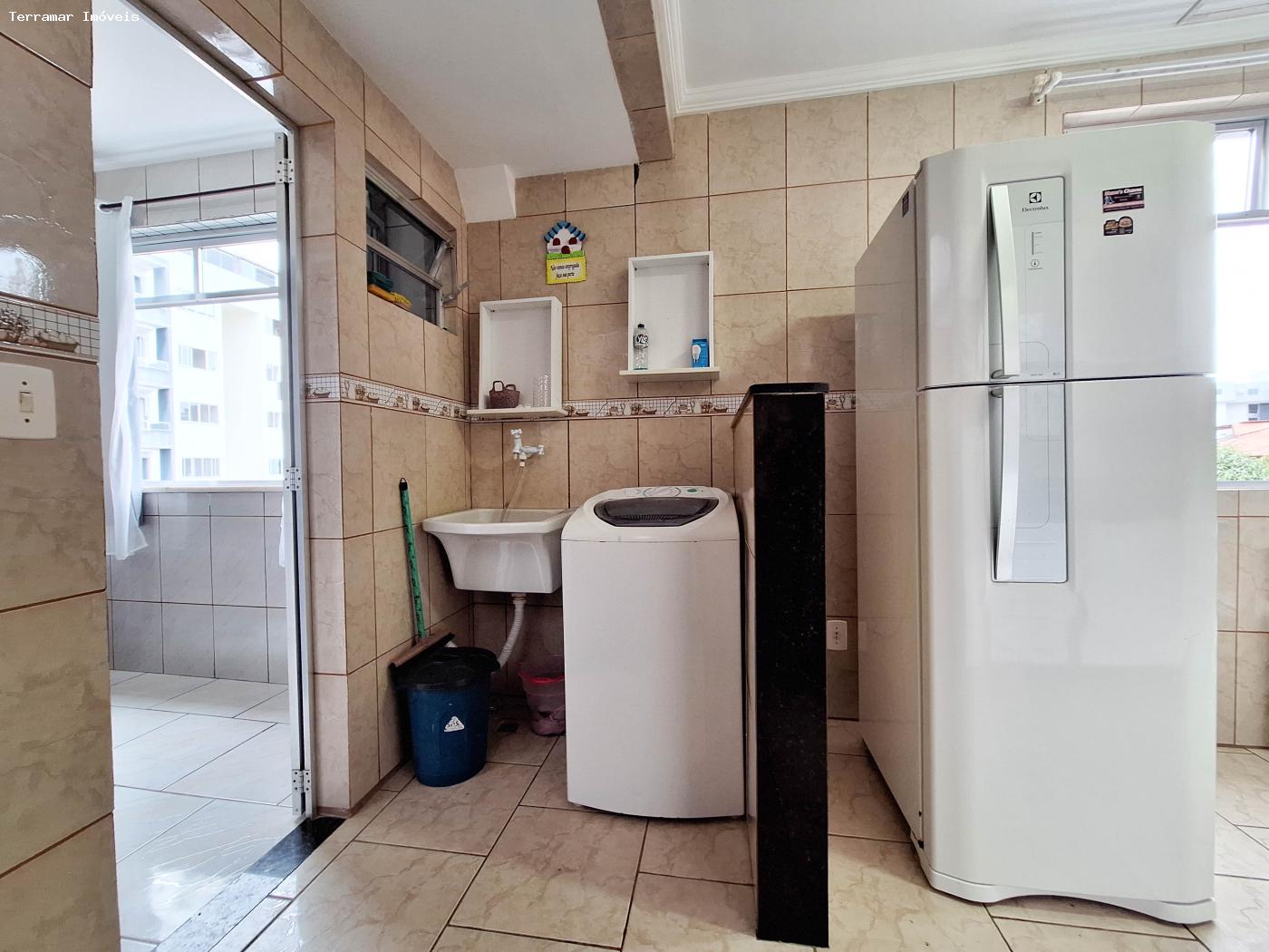 Apartamento à venda com 2 quartos, 100m² - Foto 17