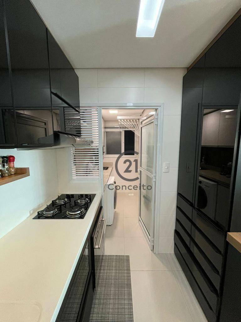 Apartamento à venda com 2 quartos, 77m² - Foto 13